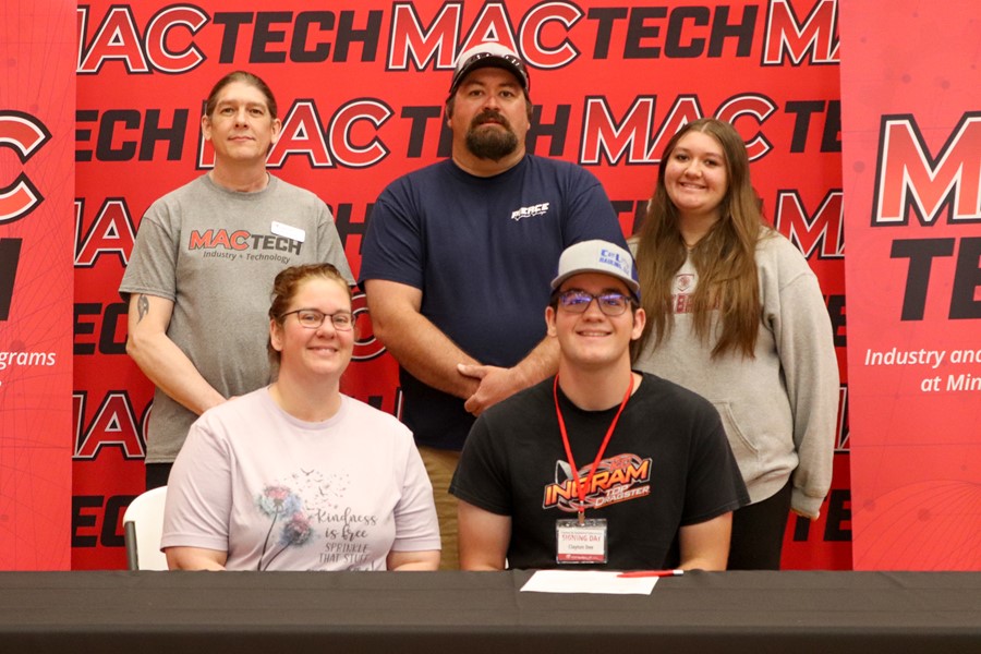 Clayton Dee, HVAC and Refrigeration Technology, Bismarck High School